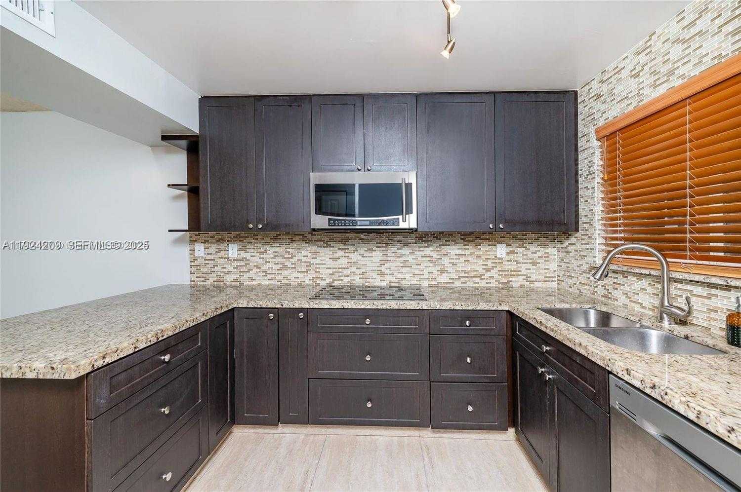 Small Image of 14915 SOUTH WEST 80TH ST #112, Miami Number 15