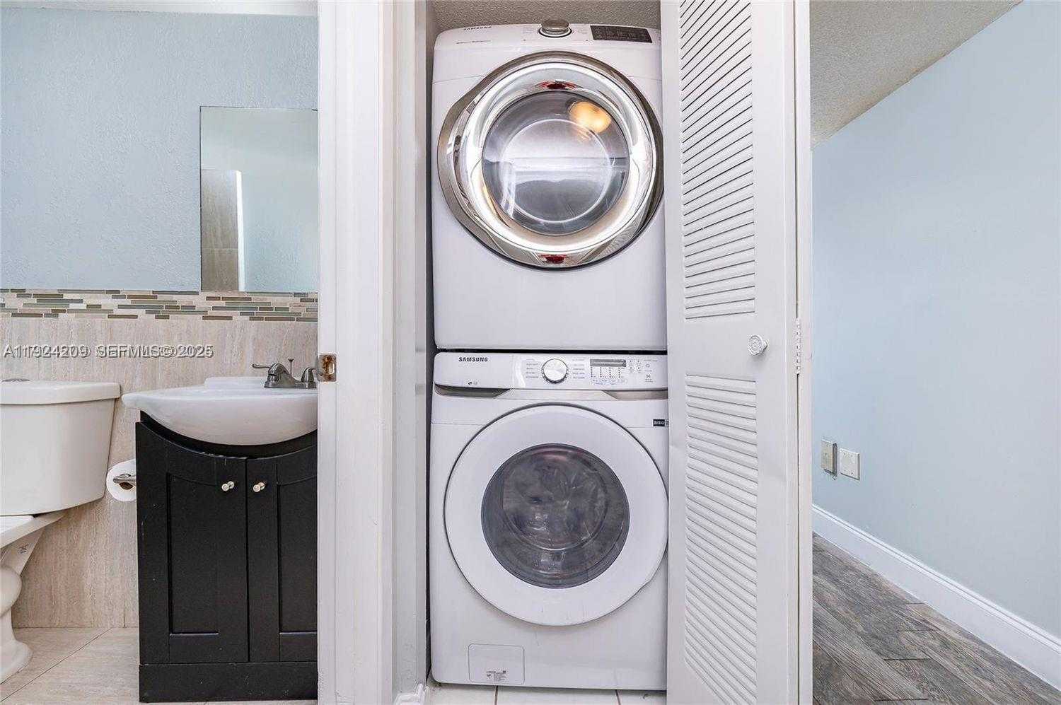 Small Image of 14915 SOUTH WEST 80TH ST #112, Miami Number 21