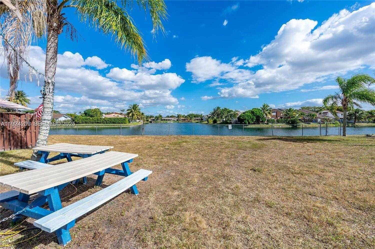 Small Image of 14915 SOUTH WEST 80TH ST #112, Miami Number 27