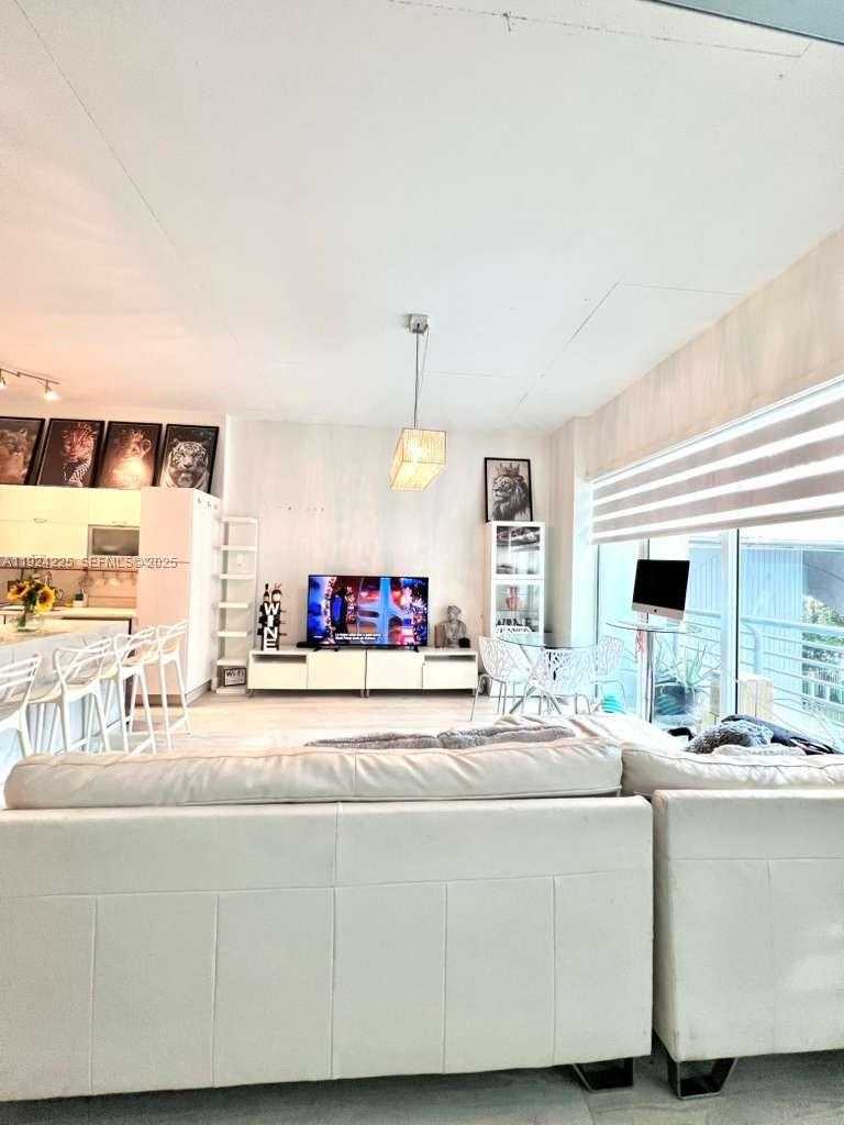 Small Image of 133 NORTH EAST 2ND AVE #208, Miami Number 14