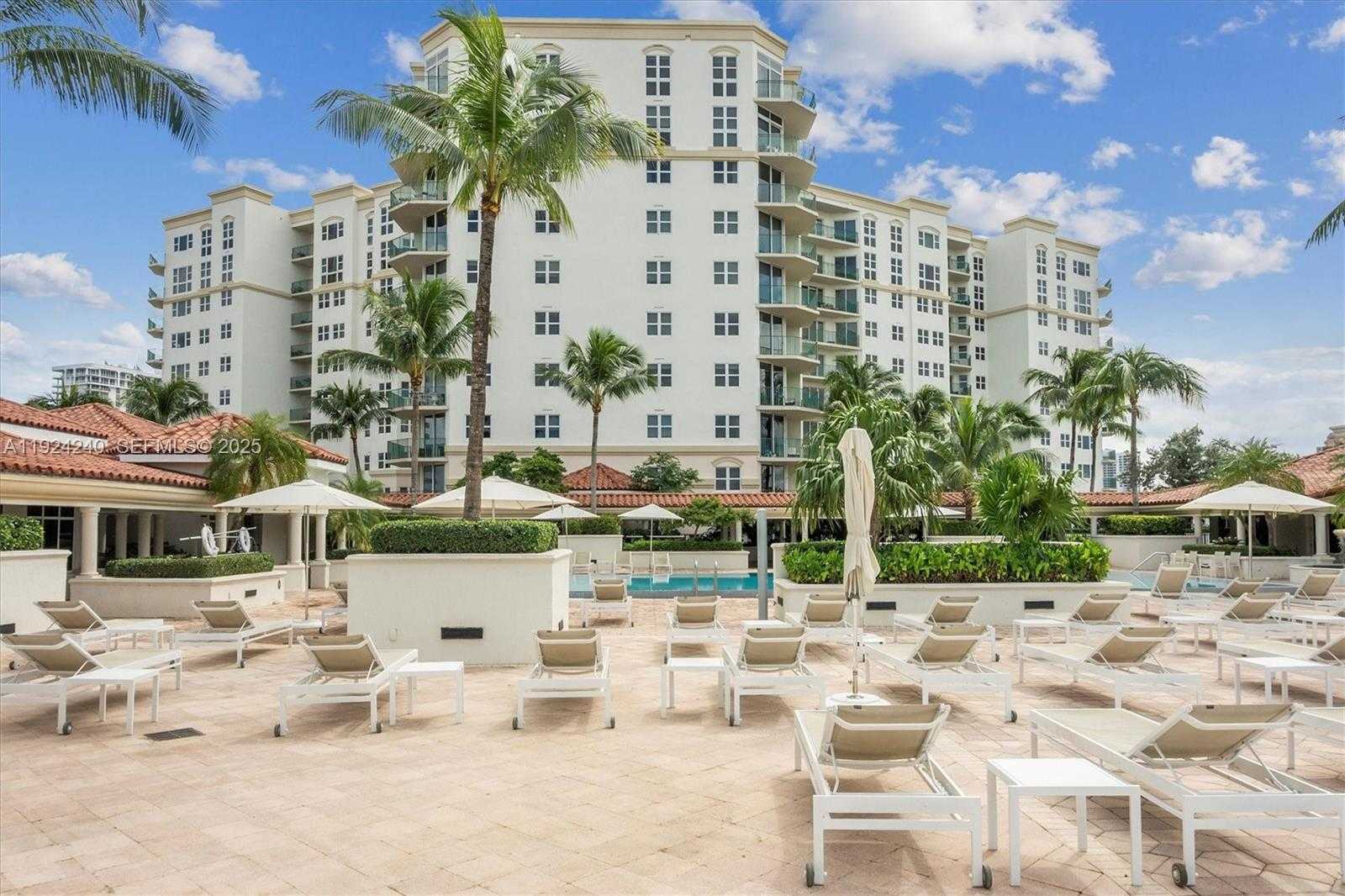 Small Image of 20000 EAST COUNTRY CLUB DR #302, Aventura Number 10