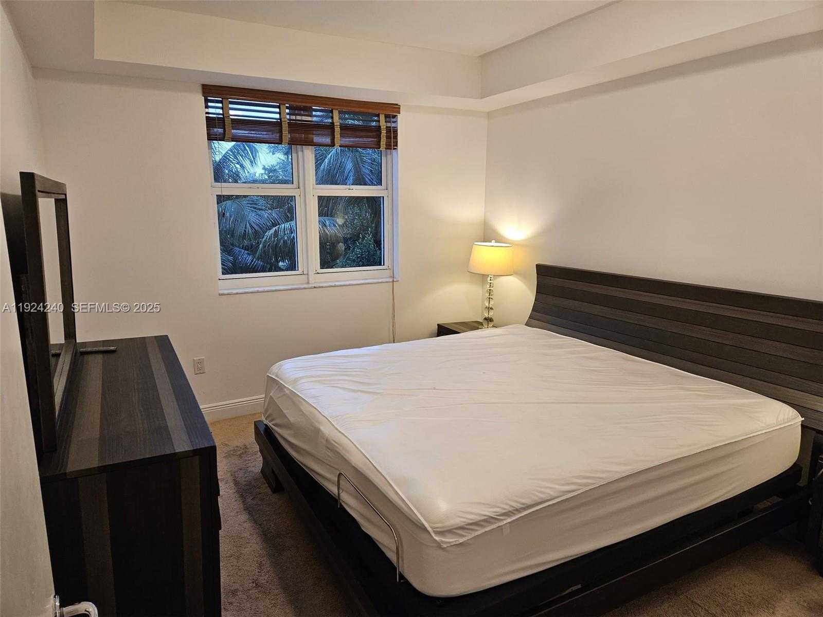 Small Image of 20000 EAST COUNTRY CLUB DR #302, Aventura Number 18