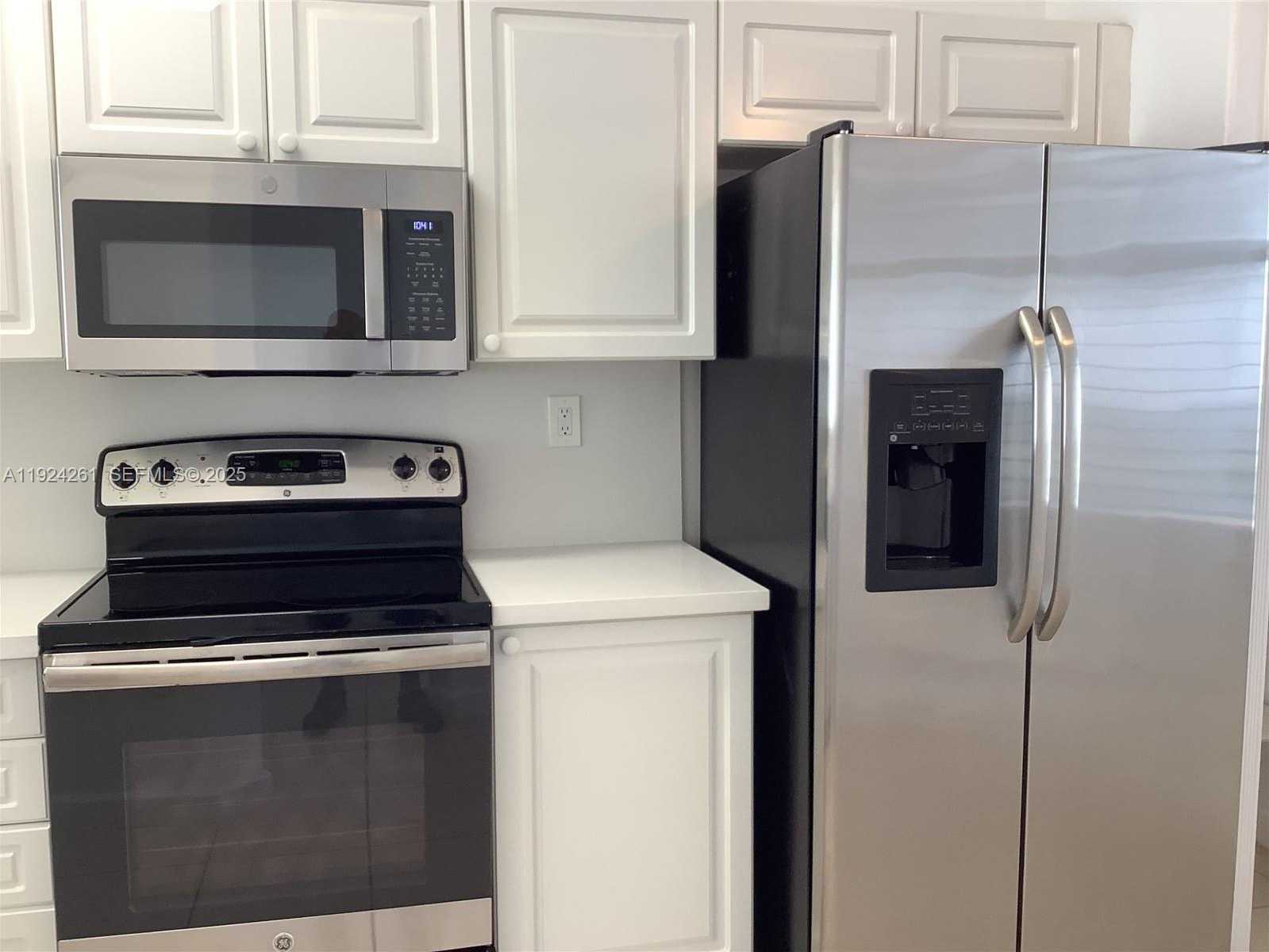 Small Image of 5460 NORTH WEST 107TH AVE #105, Doral Number 5