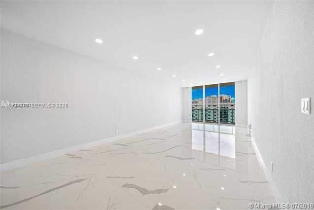 Small Image of 19390 COLLINS AVE #PH-8, Sunny Isles Beach Number 9