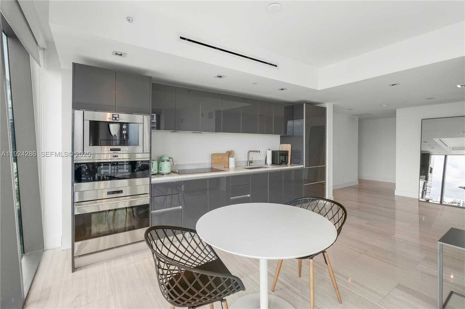 Small Image of 1451 BRICKELL AVE #1204, Miami Number 5