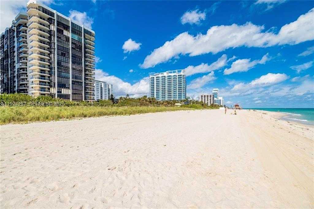 Small Image of 6423 COLLINS AVE #207, Miami Beach Number 1