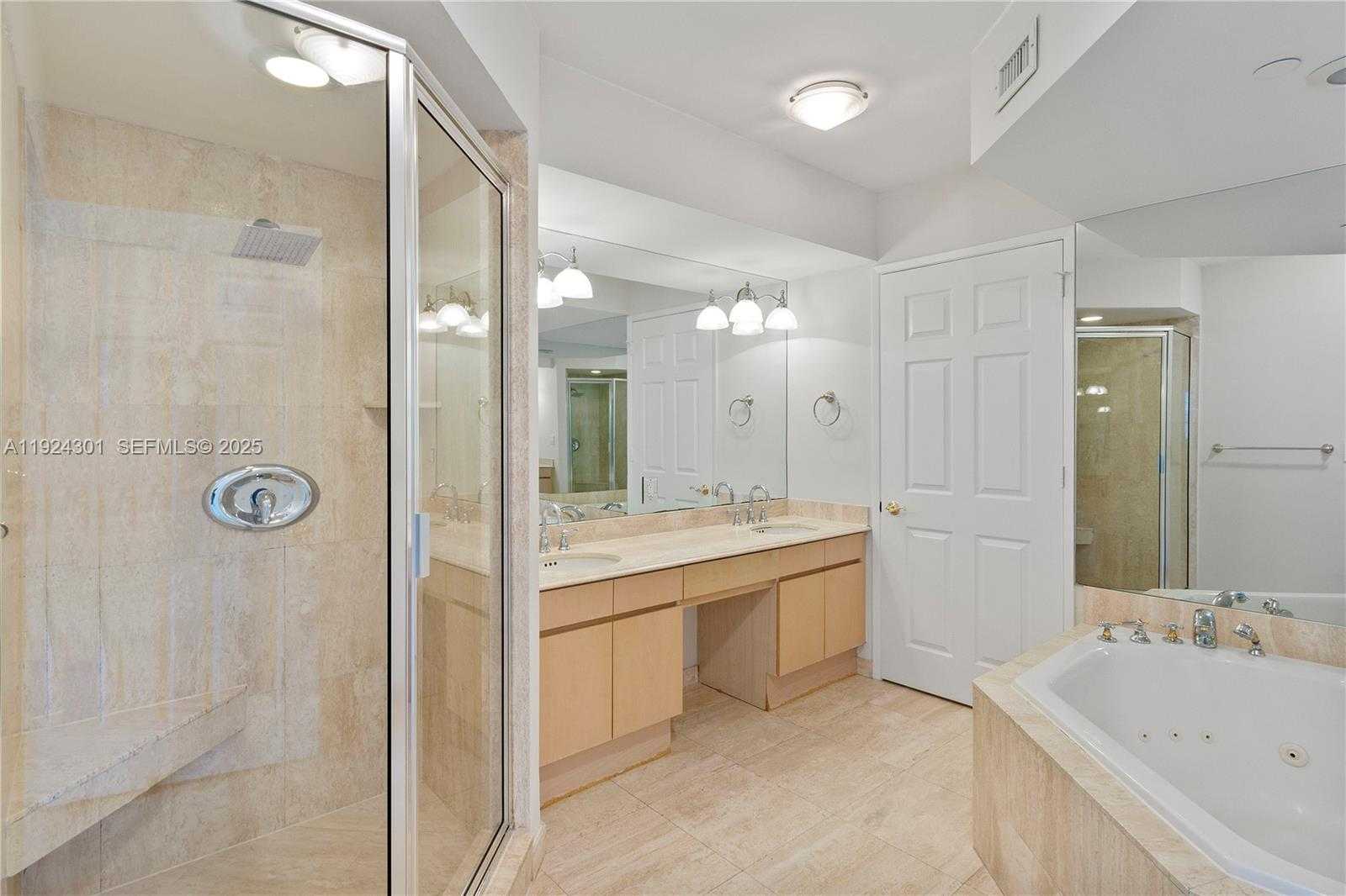 Imagen de Pequeño Objeto