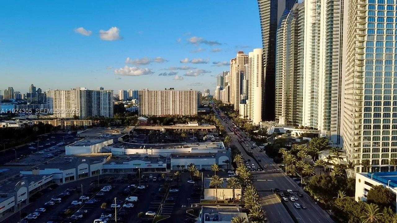 Small Image of 16909 NORTH BAY RD #504, Sunny Isles Beach Number 36