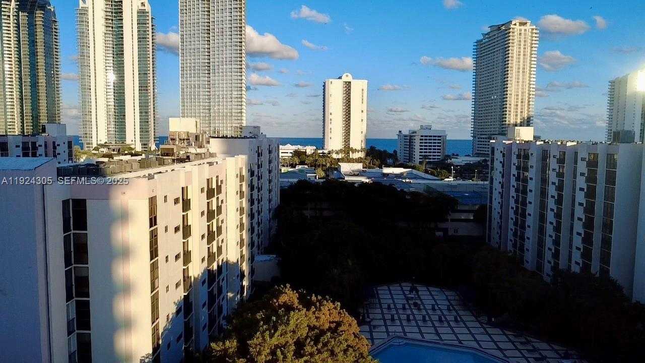 Small Image of 16909 NORTH BAY RD #504, Sunny Isles Beach Number 42