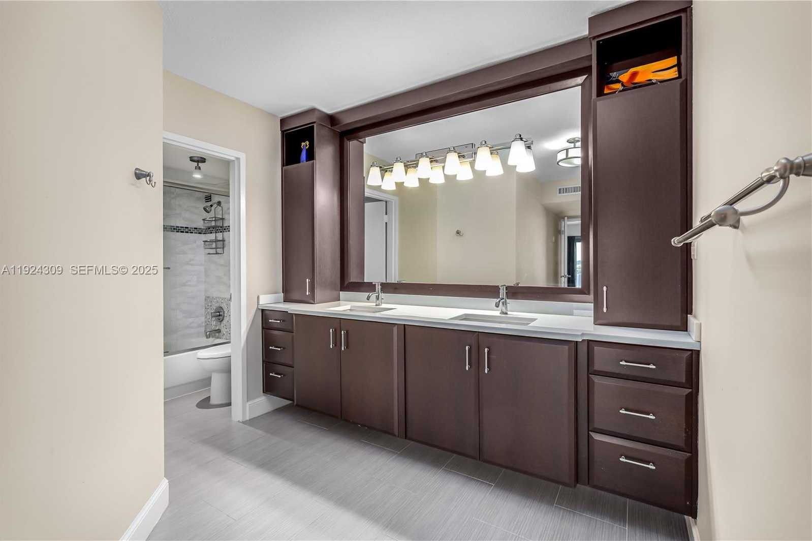 Small Image of 9225 COLLINS AVE #612, Surfside Number 13