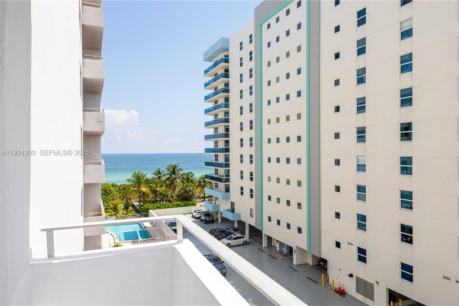Small Image of 9225 COLLINS AVE #612, Surfside Number 22