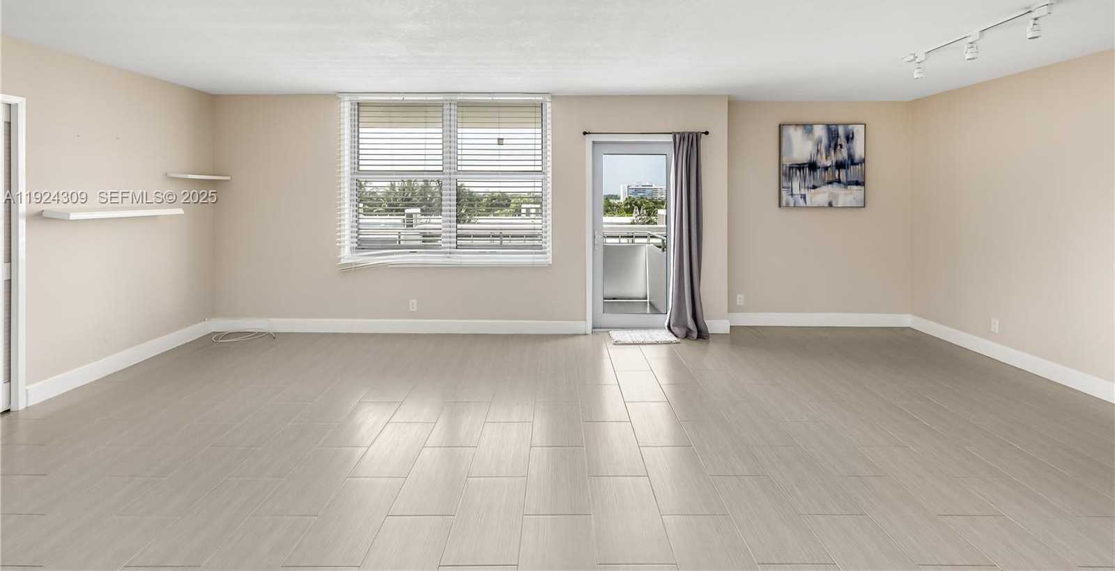 Small Image of 9225 COLLINS AVE #612, Surfside Number 5