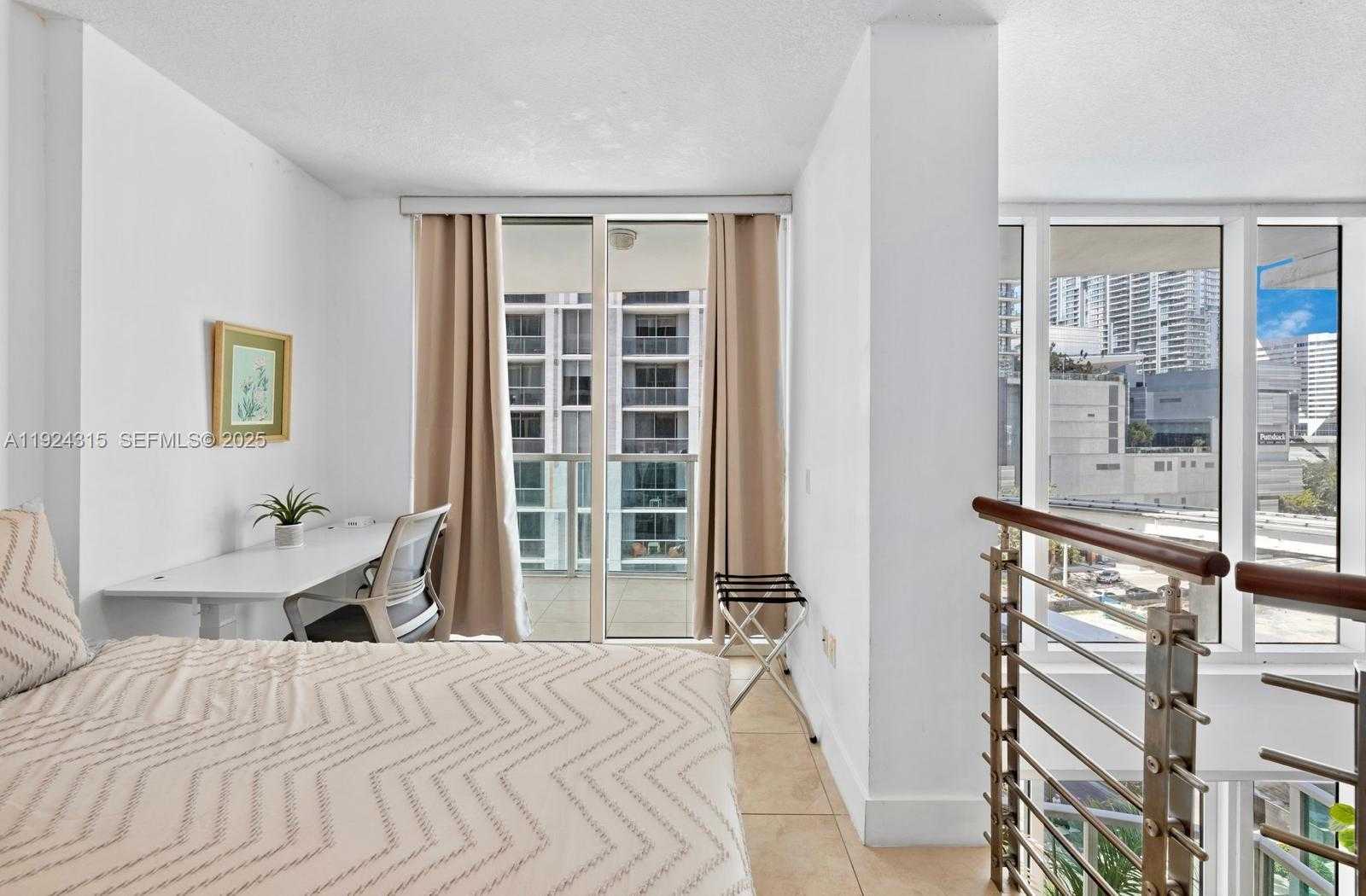 Small Image of 41 SOUTH EAST 5TH ST #510, Miami Number 20