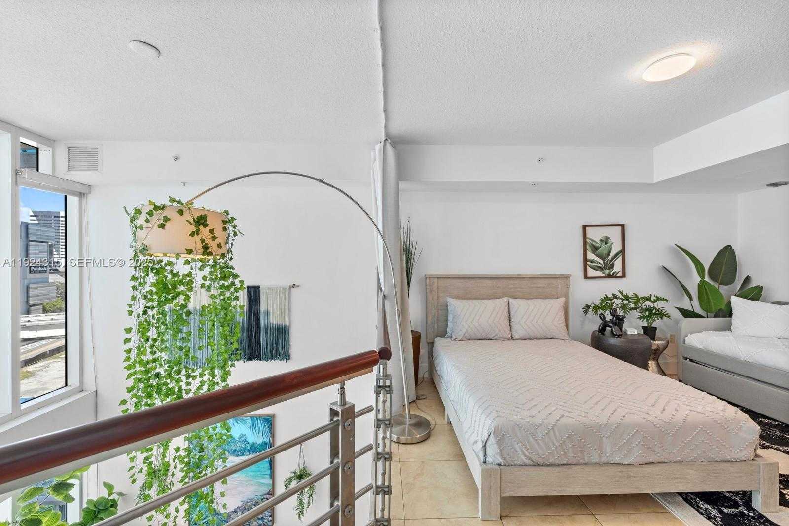 Small Image of 41 SOUTH EAST 5TH ST #510, Miami Number 24