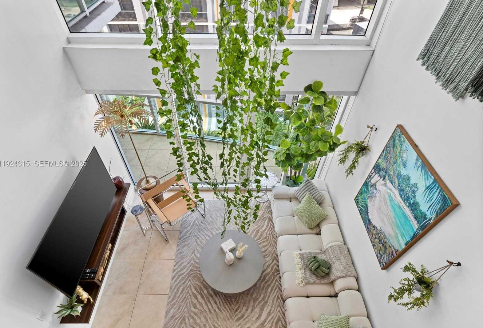 Small Image of 41 SOUTH EAST 5TH ST #510, Miami Number 6