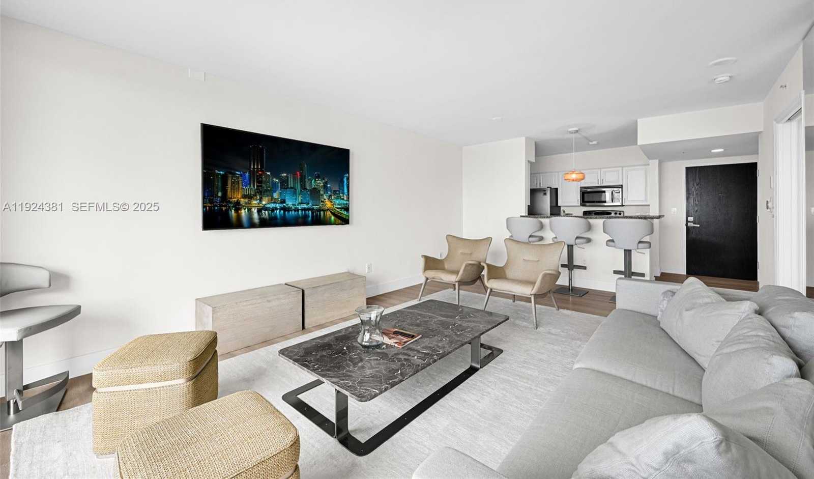 Small Image of 90 ALTON RD #1908, Miami Beach Number 2