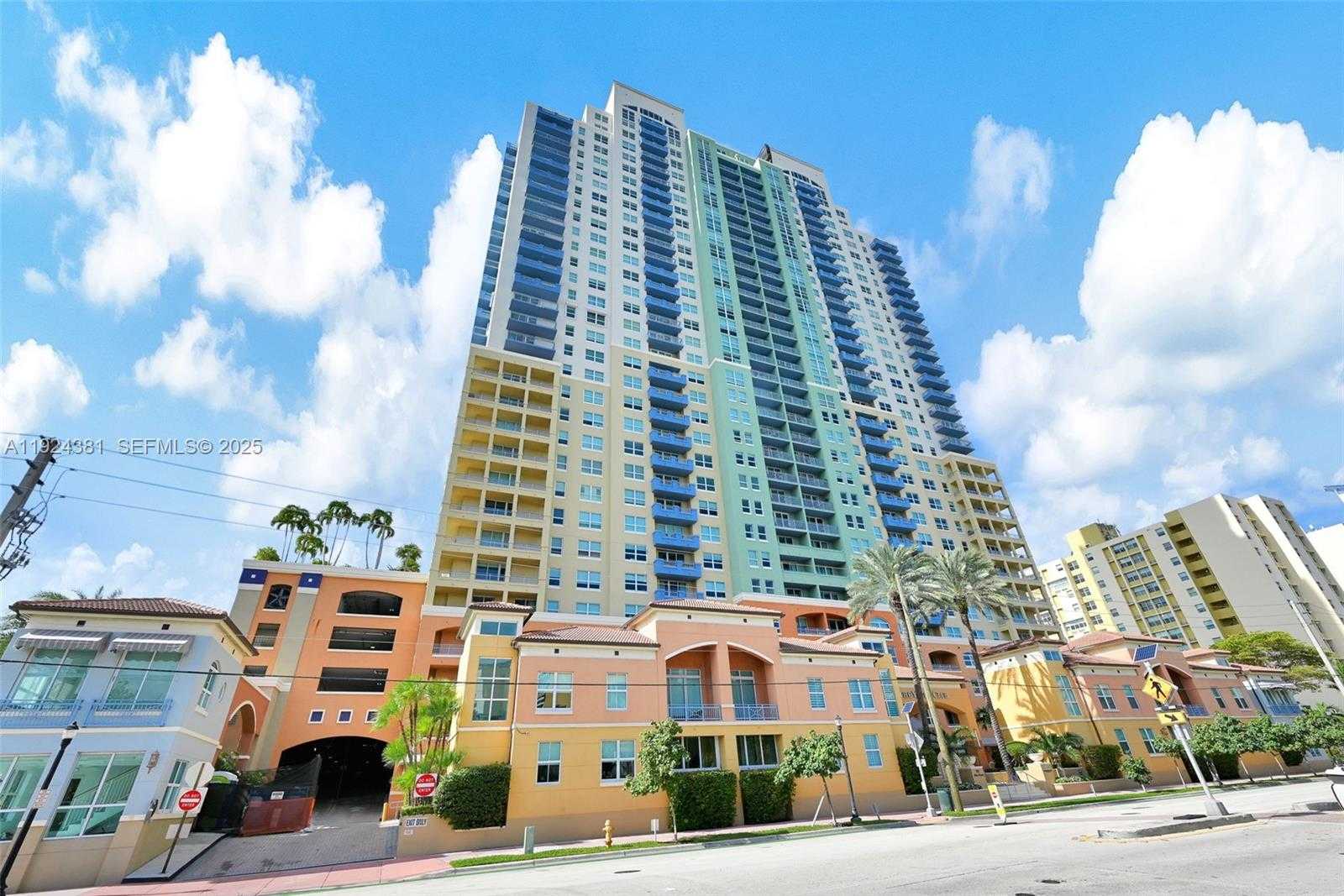 Small Image of 90 ALTON RD #1908, Miami Beach Number 54