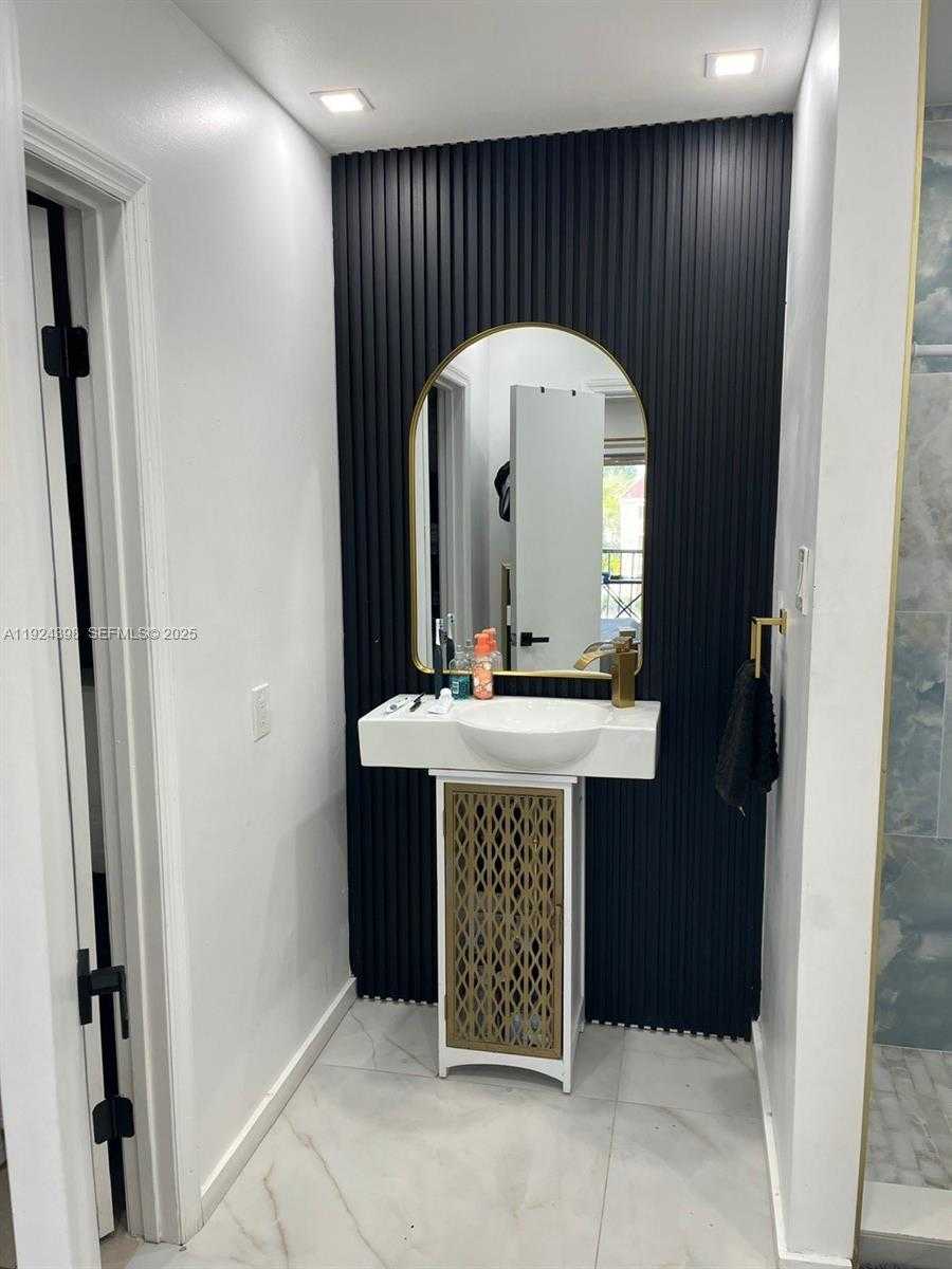 Small Image of 15330 SOUTH WEST 106TH TER #903, Miami Number 30