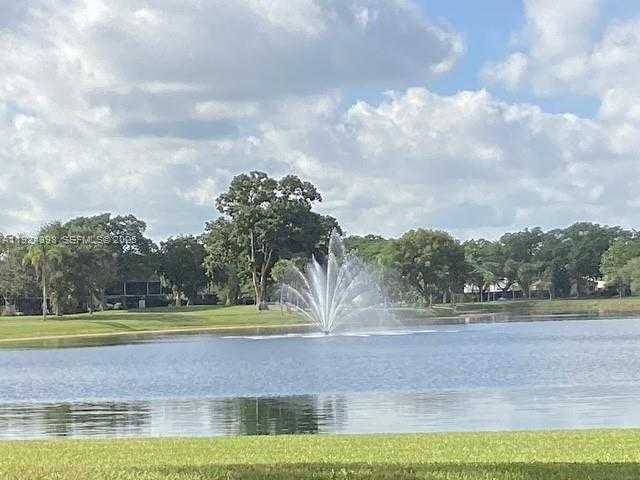 Small Image of 15330 SOUTH WEST 106TH TER #903, Miami Number 49