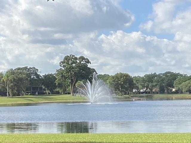 Small Image of 15330 SOUTH WEST 106TH TER #903, Miami Number 50