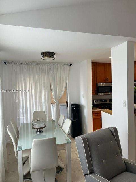 Small Image of 15330 SOUTH WEST 106TH TER #903, Miami Number 8