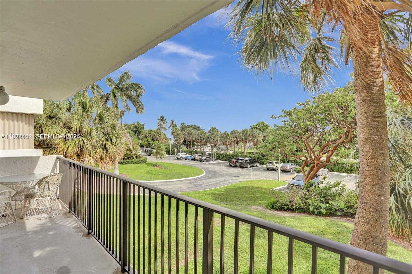 Imagen de Pequeño Objeto