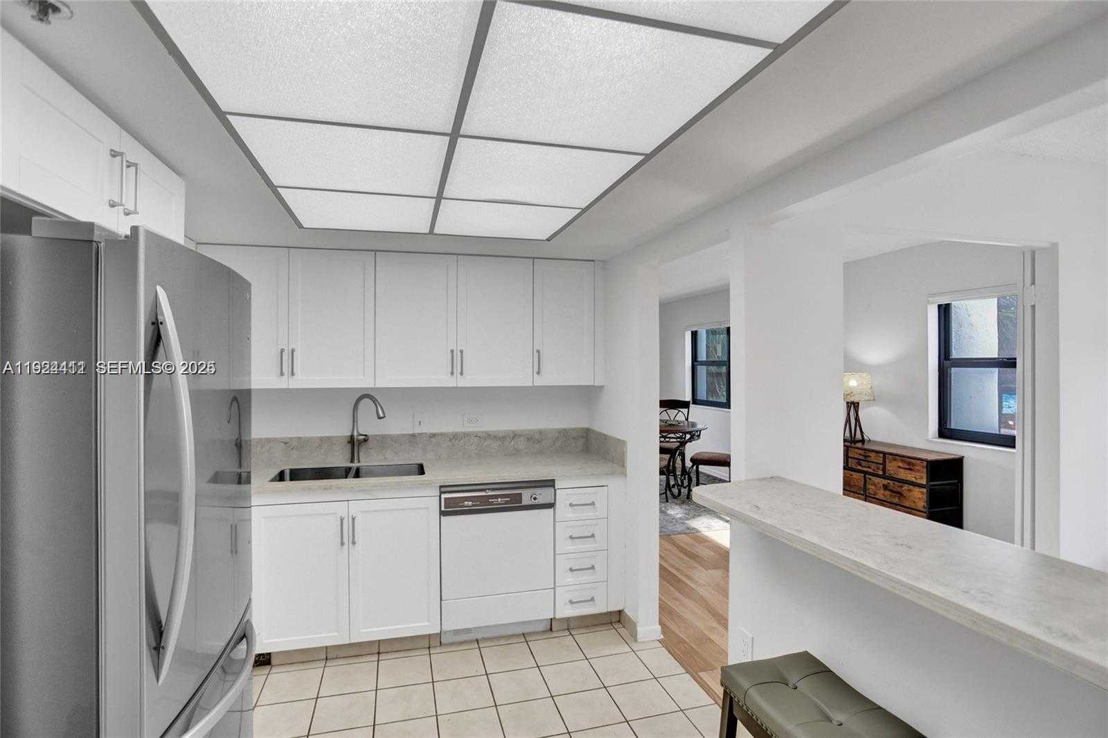 Imagen de Pequeño Objeto