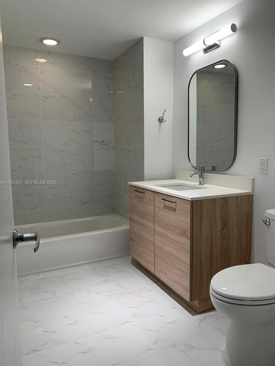 Imagen de Pequeño Objeto