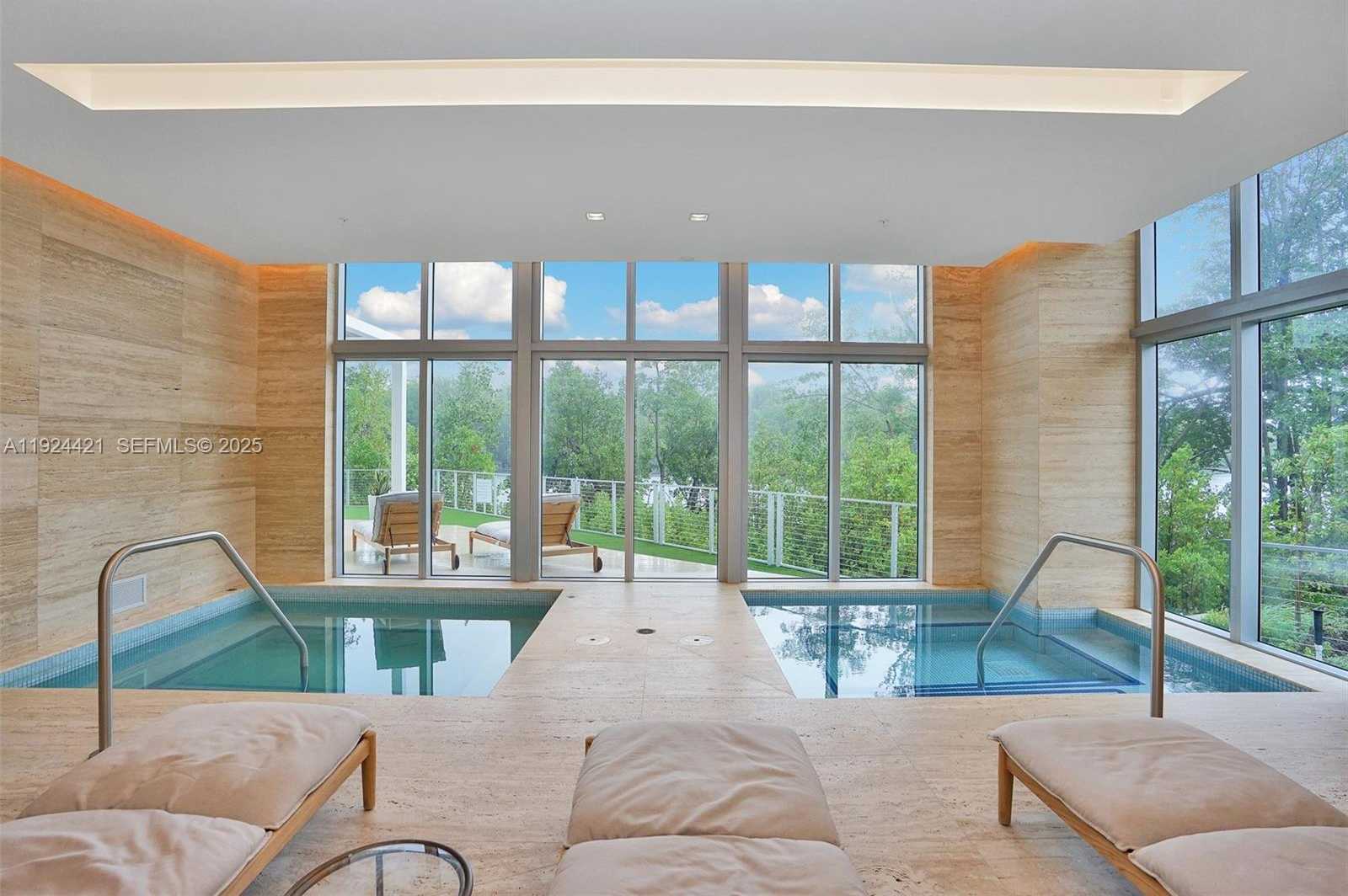 Imagen de Pequeño Objeto