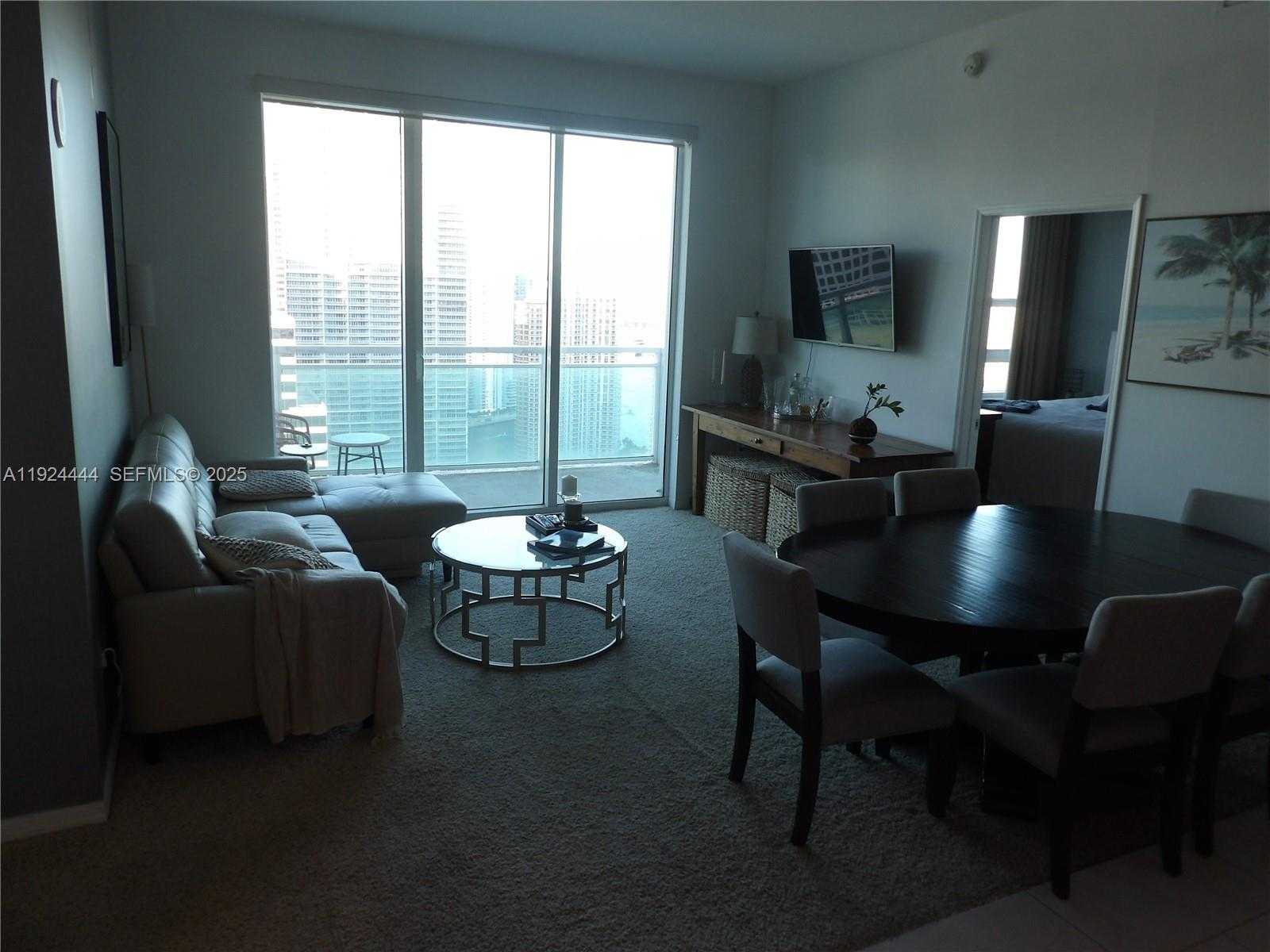 Small Image of 950 BRICKELL BAY DR #4206, Miami Number 2