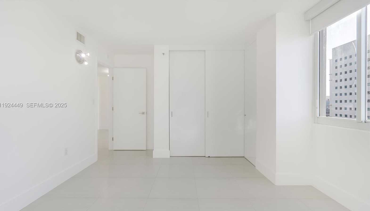 Small Image of 850 NORTH MIAMI AVE #W-1707, Miami Number 17