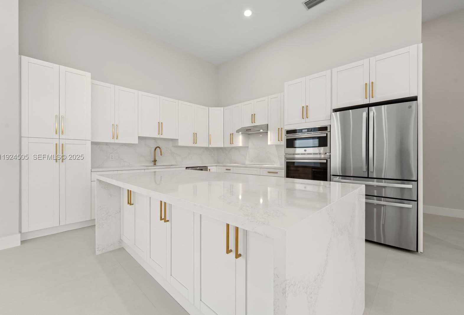 Small Image of 16160 SOUTH WEST 89TH PL, Palmetto Bay Number 10