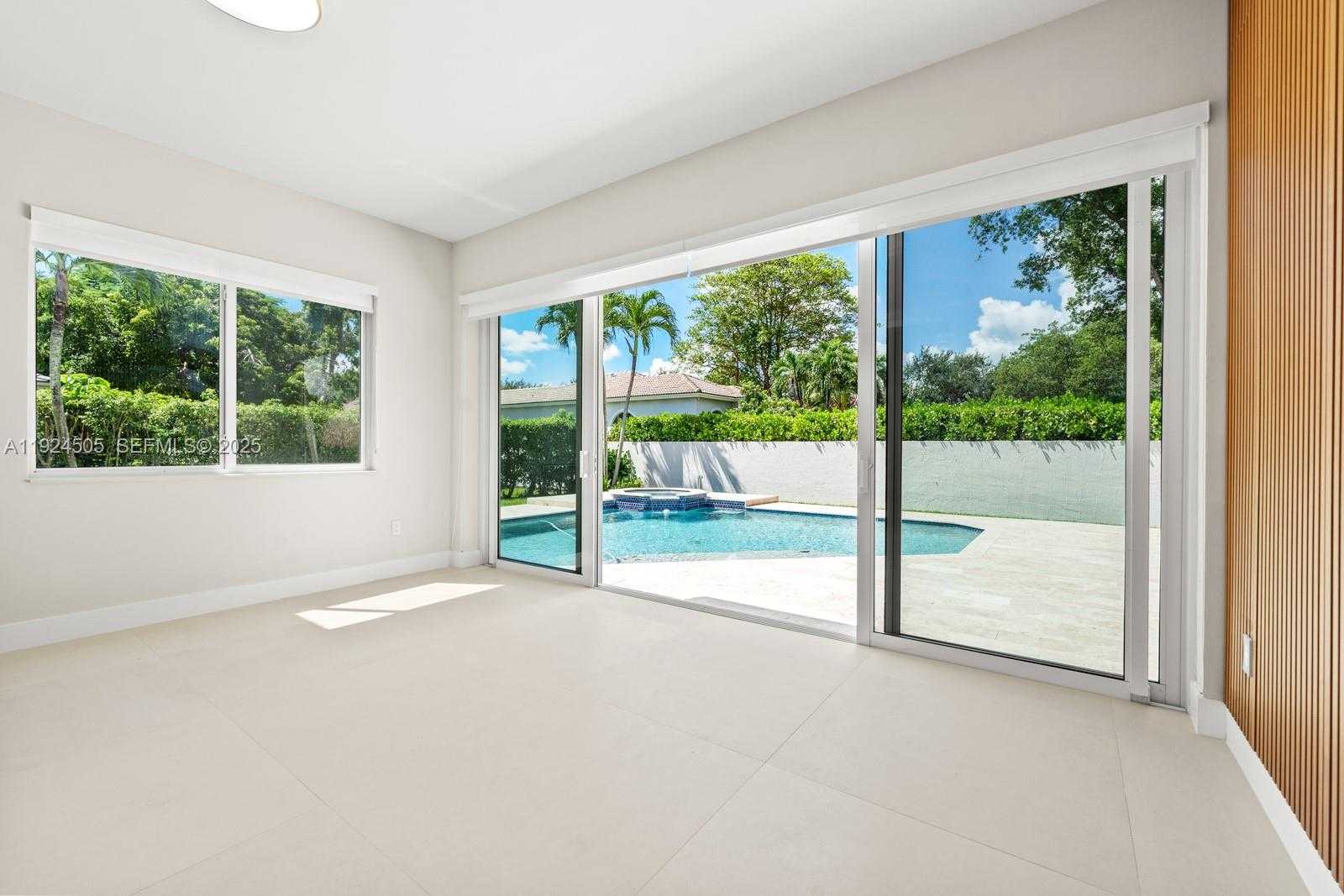 Small Image of 16160 SOUTH WEST 89TH PL, Palmetto Bay Number 19