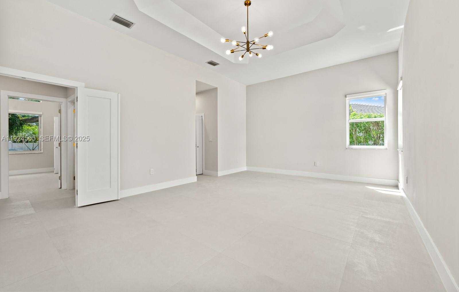 Small Image of 16160 SOUTH WEST 89TH PL, Palmetto Bay Number 21