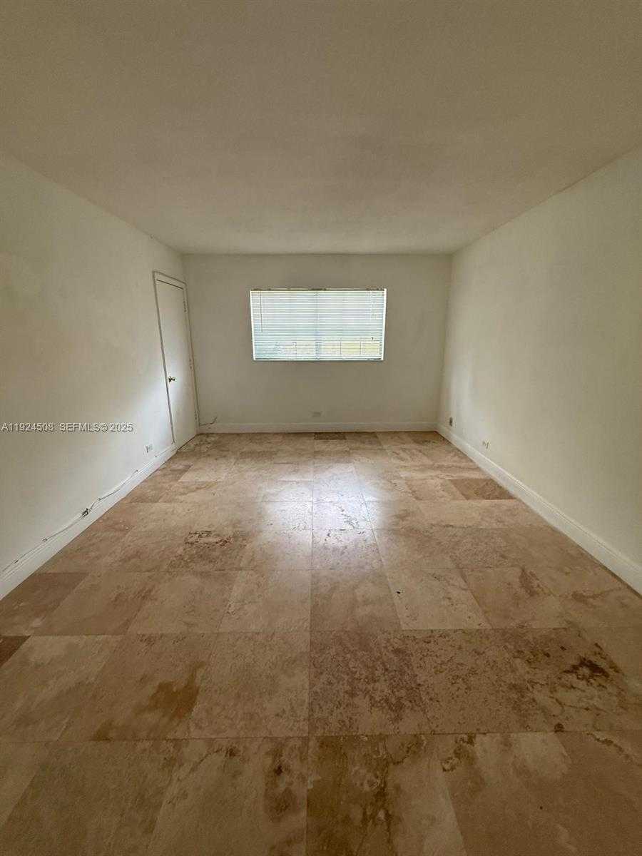 Small Image of 8101 SOUTH WEST 72 AV #214W, Miami Number 9