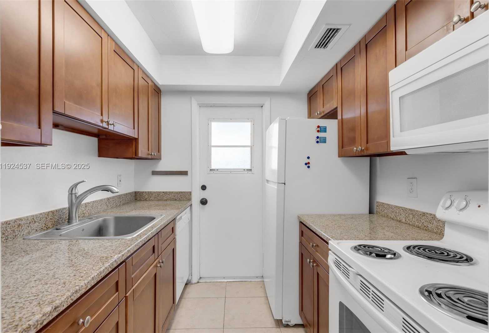 Small Image of 7550 SOUTH WEST 82ND ST #F201, Miami Number 11