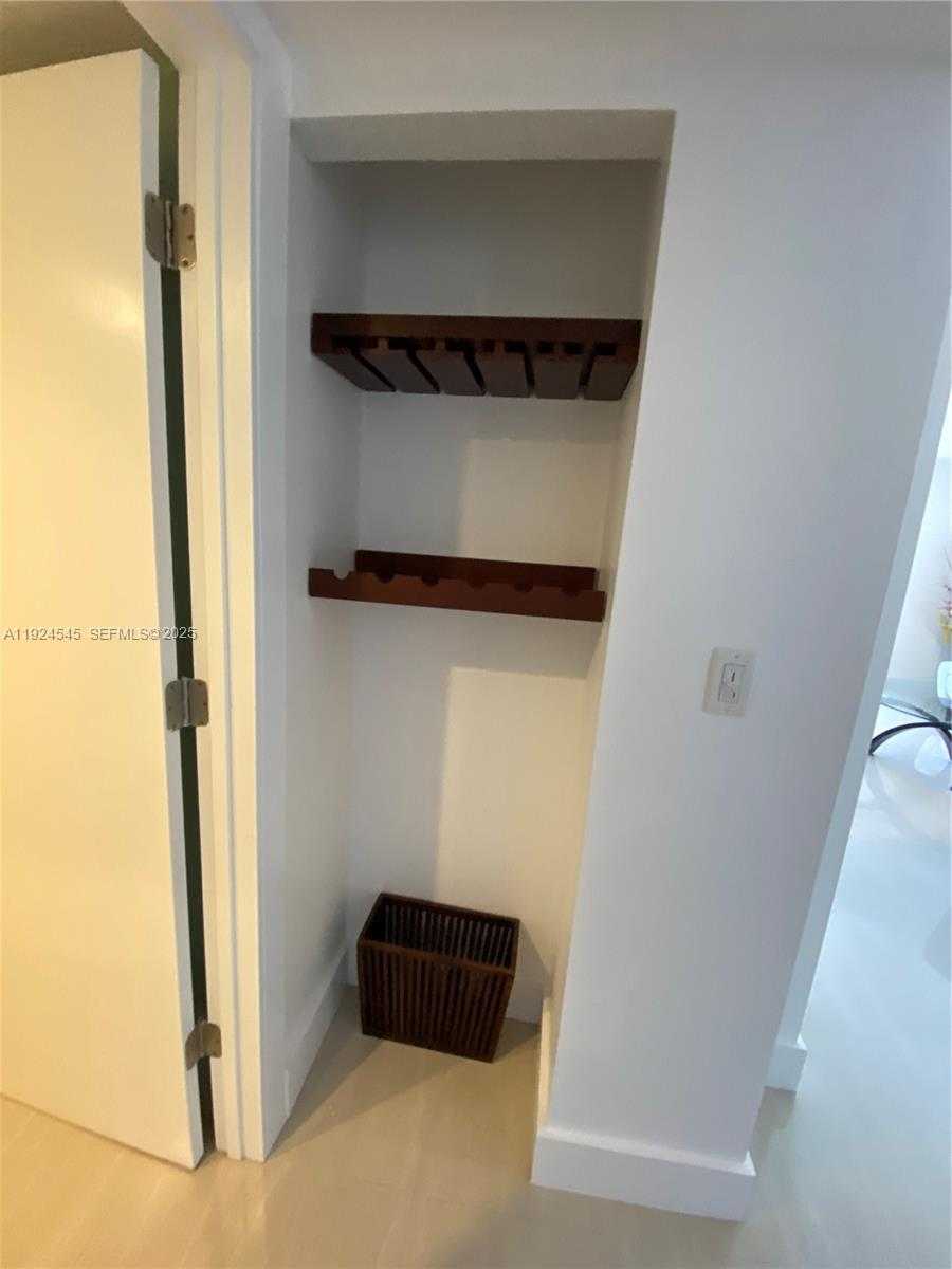 Small Image of 1500 SOUTH OCEAN DR #16J, Hollywood Number 20