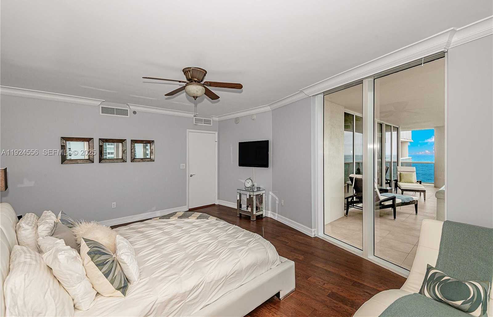 Small Image of 1850 SOUTH OCEAN DR #1105, Hallandale Beach Number 22