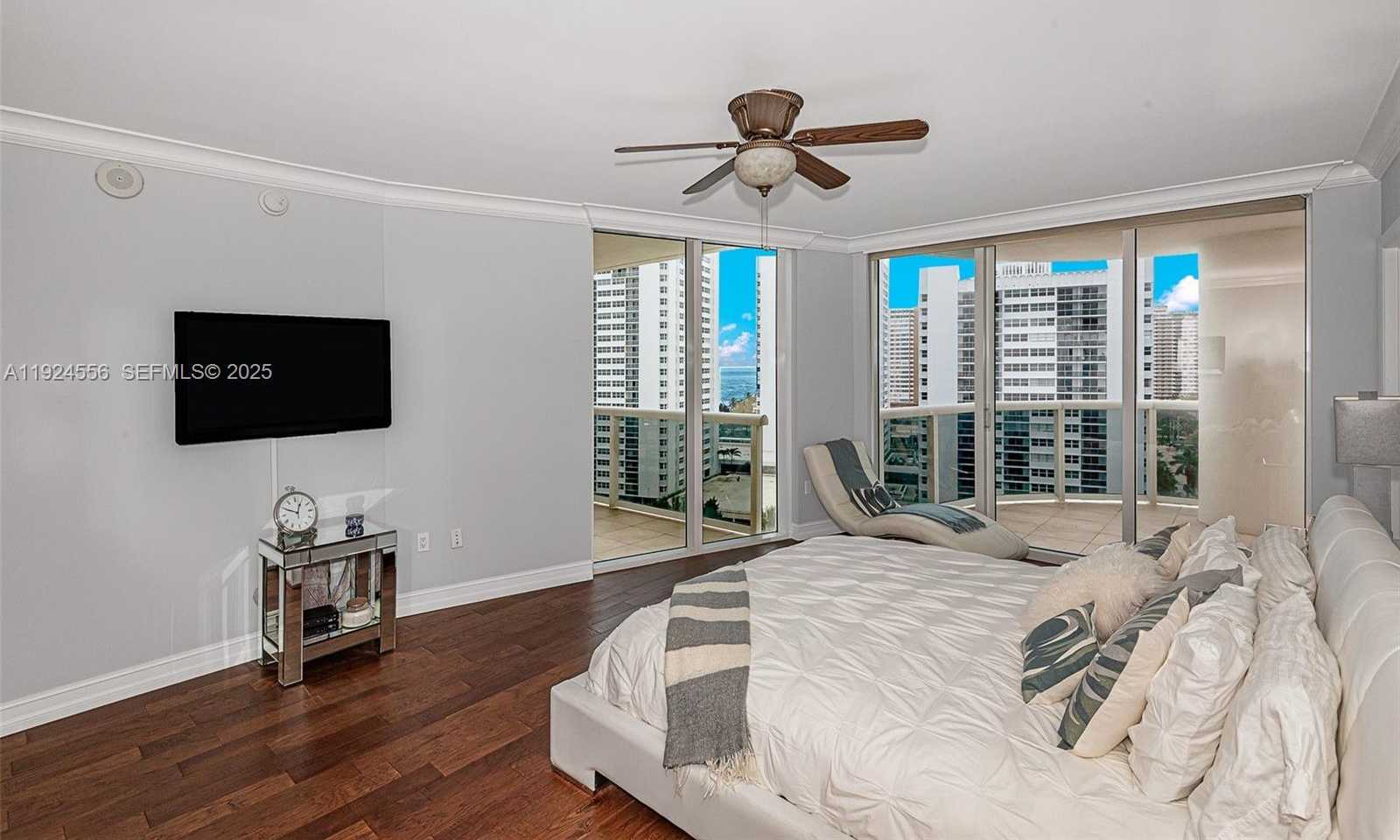 Small Image of 1850 SOUTH OCEAN DR #1105, Hallandale Beach Number 26