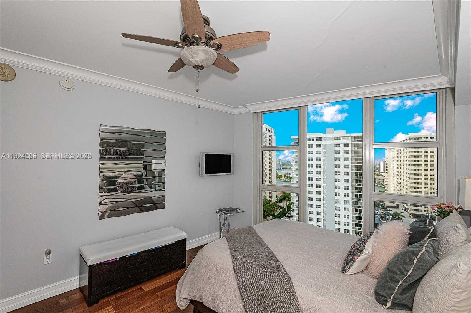 Small Image of 1850 SOUTH OCEAN DR #1105, Hallandale Beach Number 31