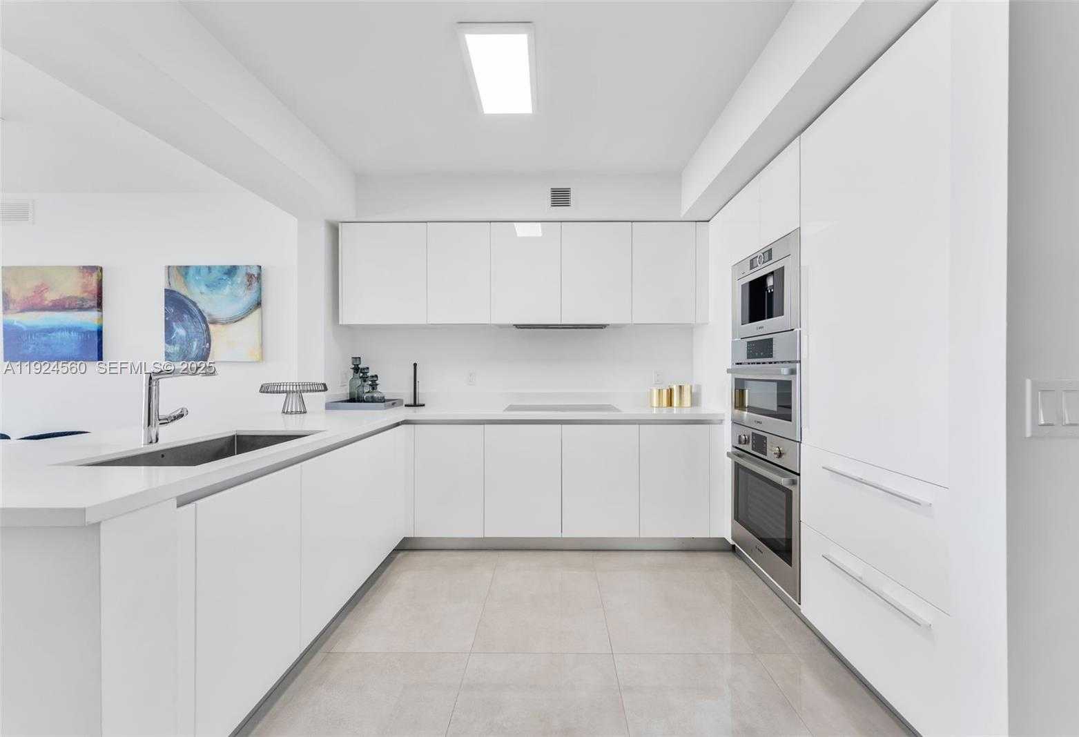 Imagen de Pequeño Objeto