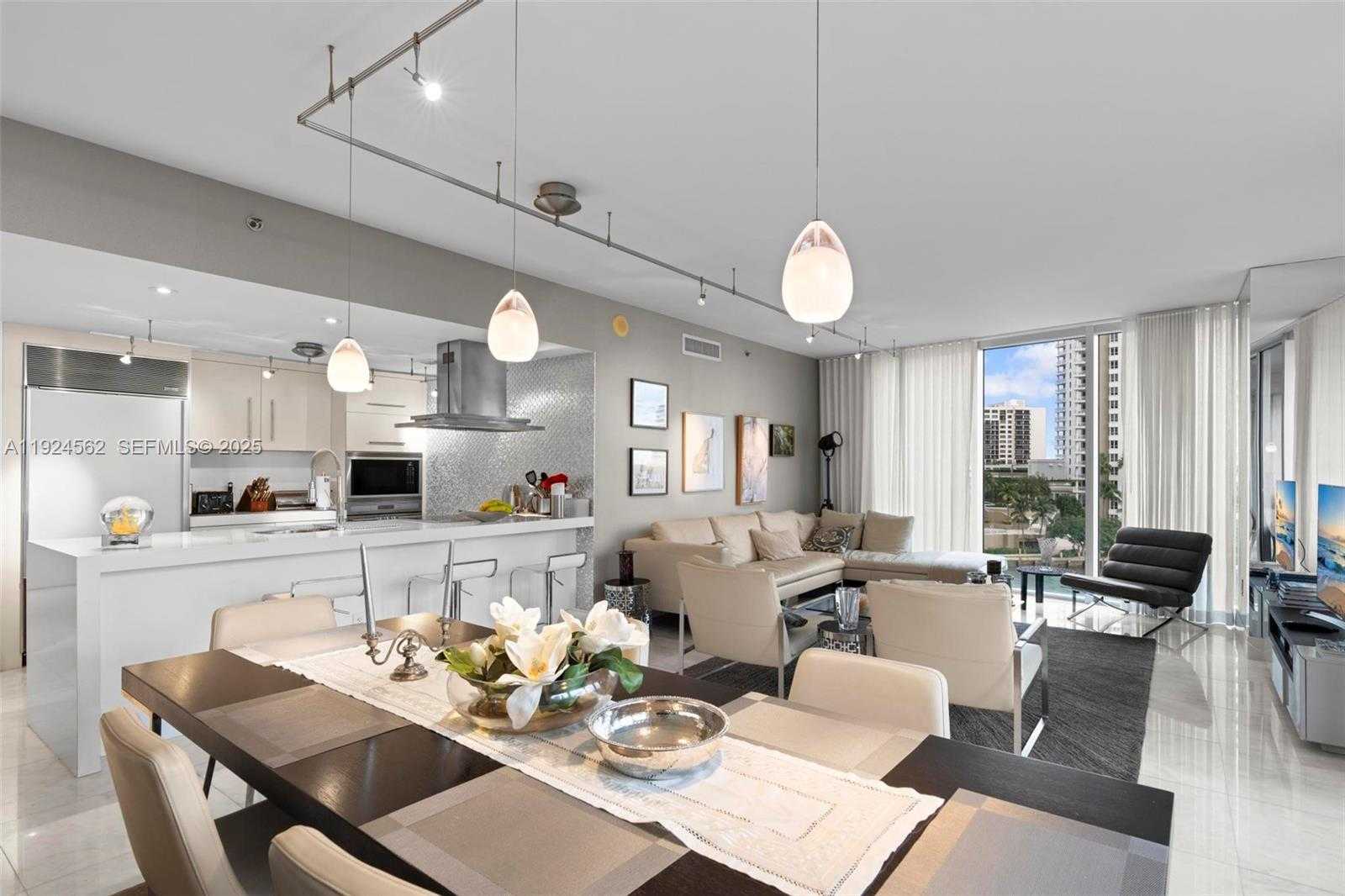 Small Image of 495 BRICKELL AVE #501, Miami Number 8
