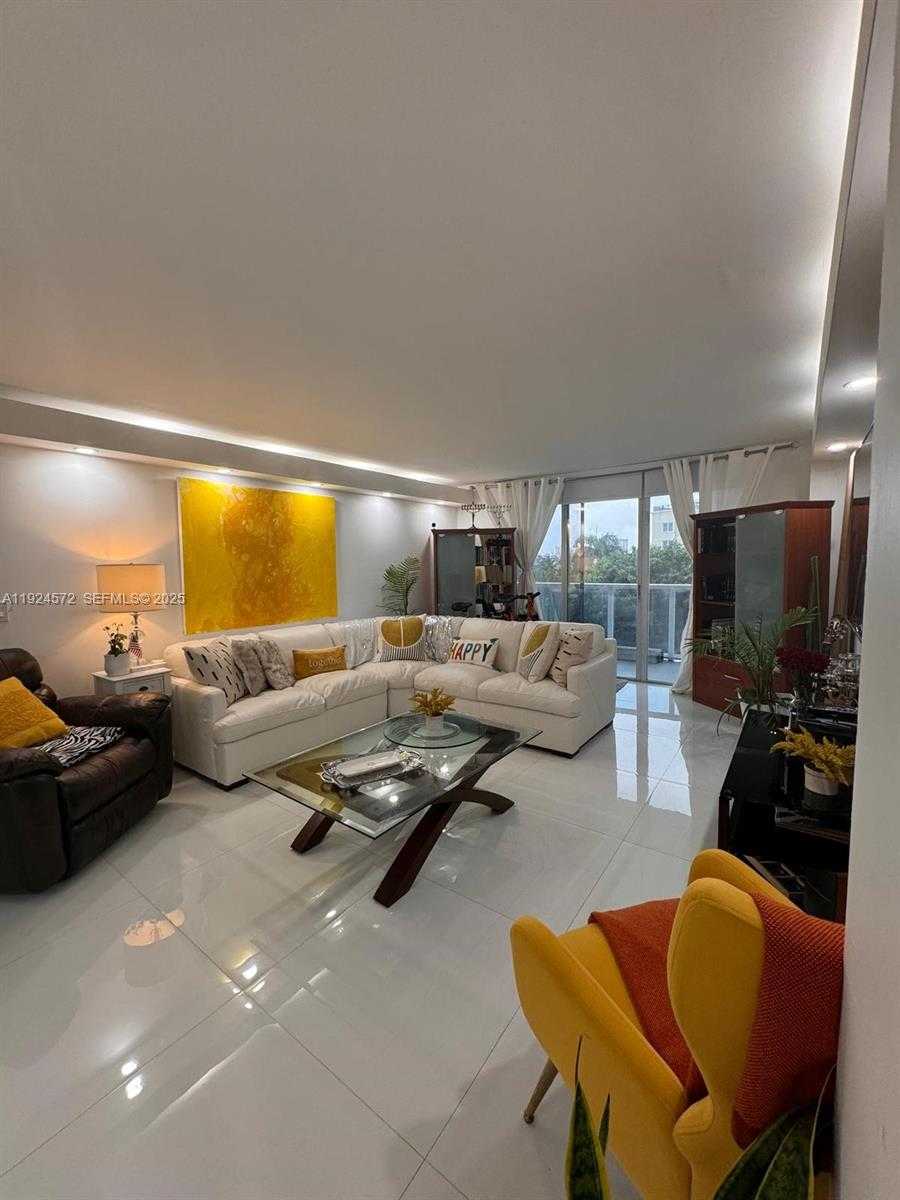 Imagen de Pequeño Objeto