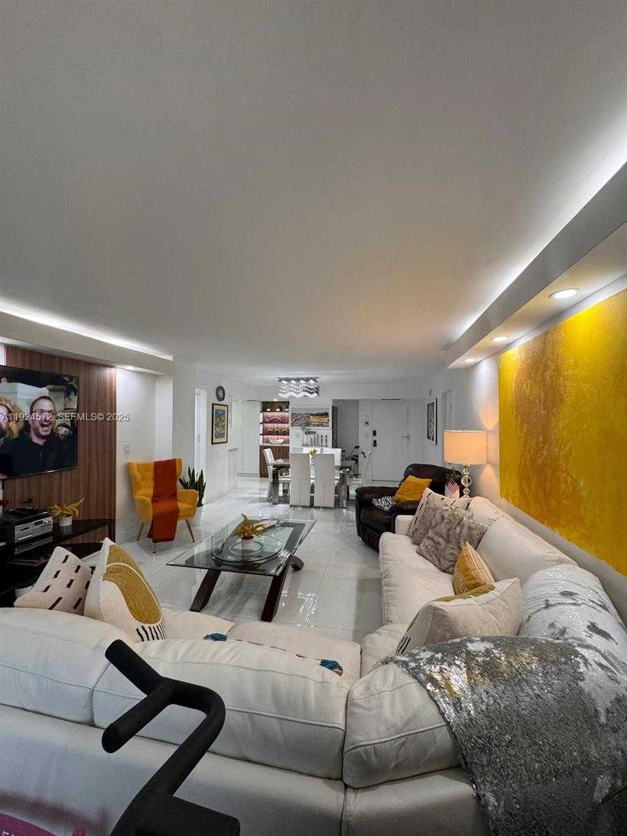 Imagen de Pequeño Objeto