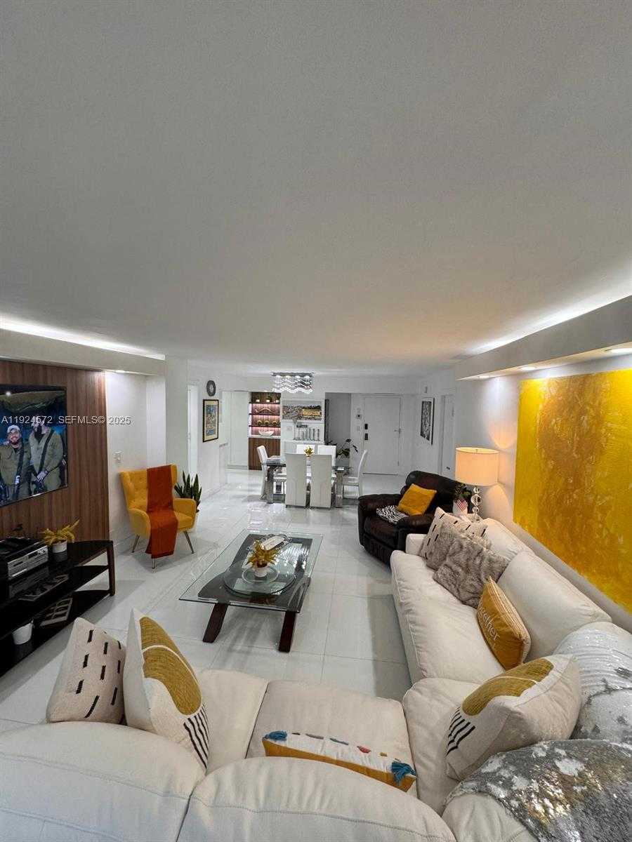 Imagen de Pequeño Objeto