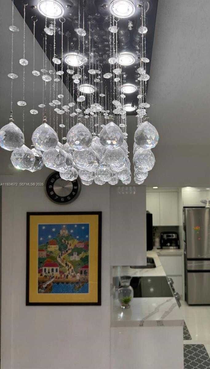 Imagen de Pequeño Objeto