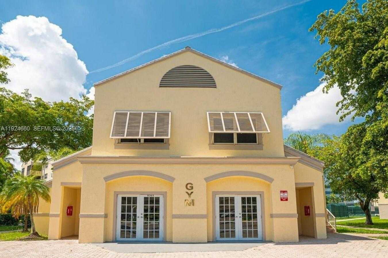 Small Image of Doral Number 19