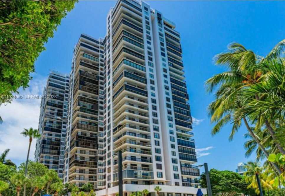 Small Image of 2333 BRICKELL AVE #1814, Miami Number 16