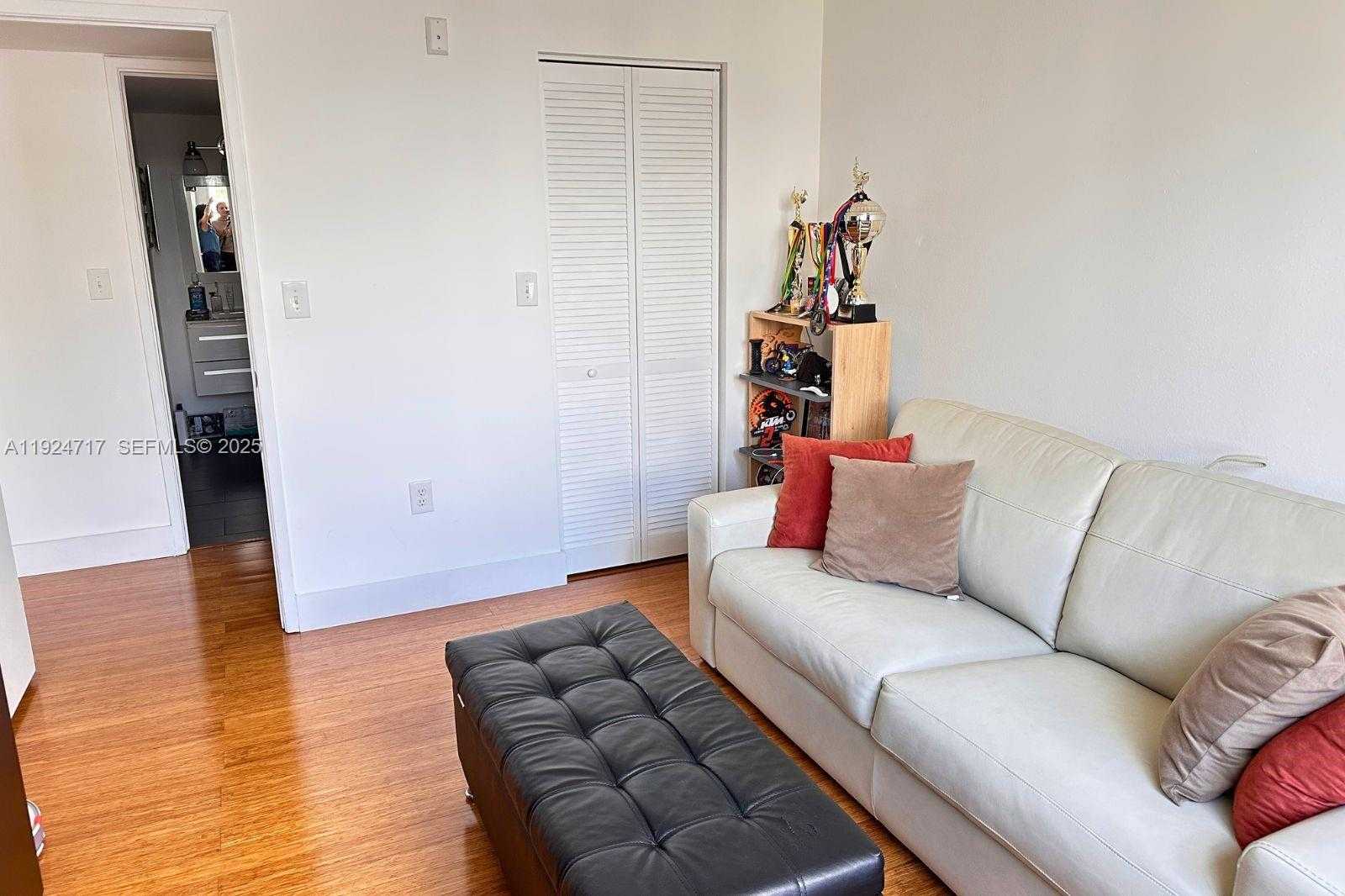 Small Image of 4350 NORTH WEST 107TH AVE #202-2, Doral Number 20