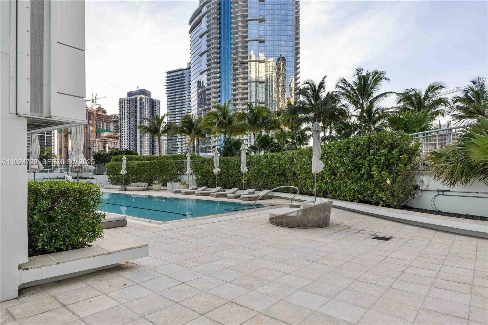 Small Image of 900 BISCAYNE BLVD #901, Miami Number 28